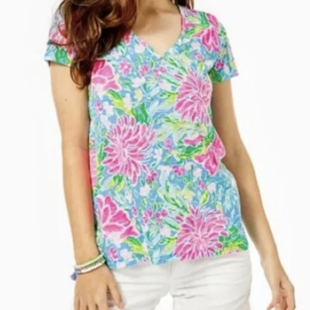 Lilly Pulitzer Etta V-Neck Short Sleeve Top "Blue Bunny Business Sz.XXL NWT - Picture 1 of 7